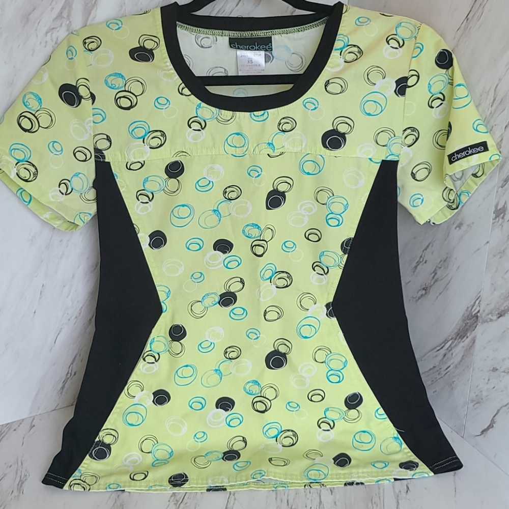 Cherokee Scrub Top